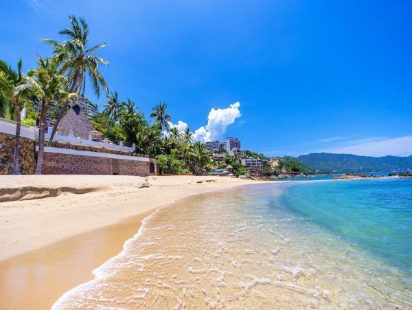 Beachfront Five Bedroom Home with Pool in Puerto Vallarta