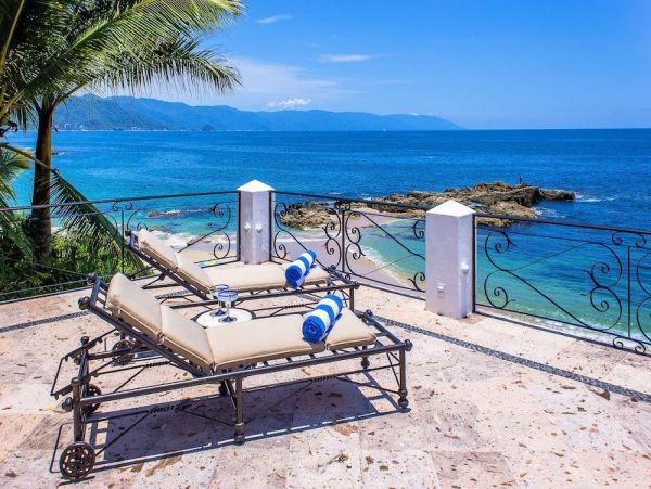 Beachfront Five Bedroom Home with Pool in Puerto Vallarta