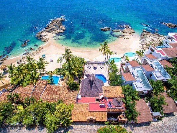 Beachfront Five Bedroom Home with Pool in Puerto Vallarta