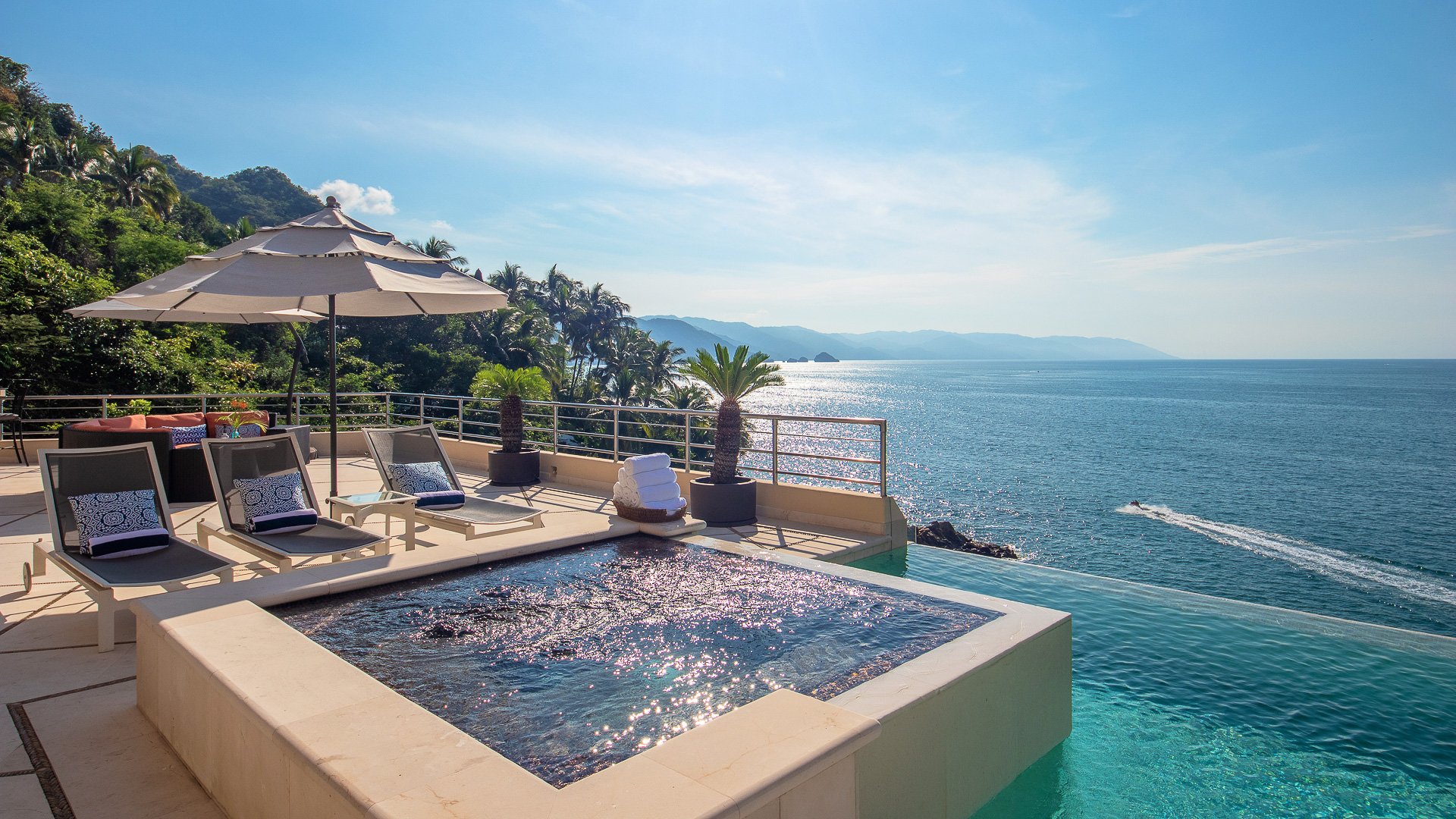 Gorgeous Vacation Rental Home with Private Pool & Hot Tub
