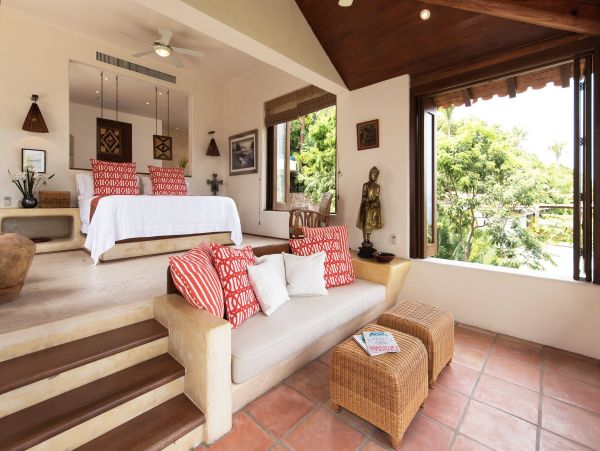 Gorgeous Vacation Villa with Private Pool & Full Ocean Views
