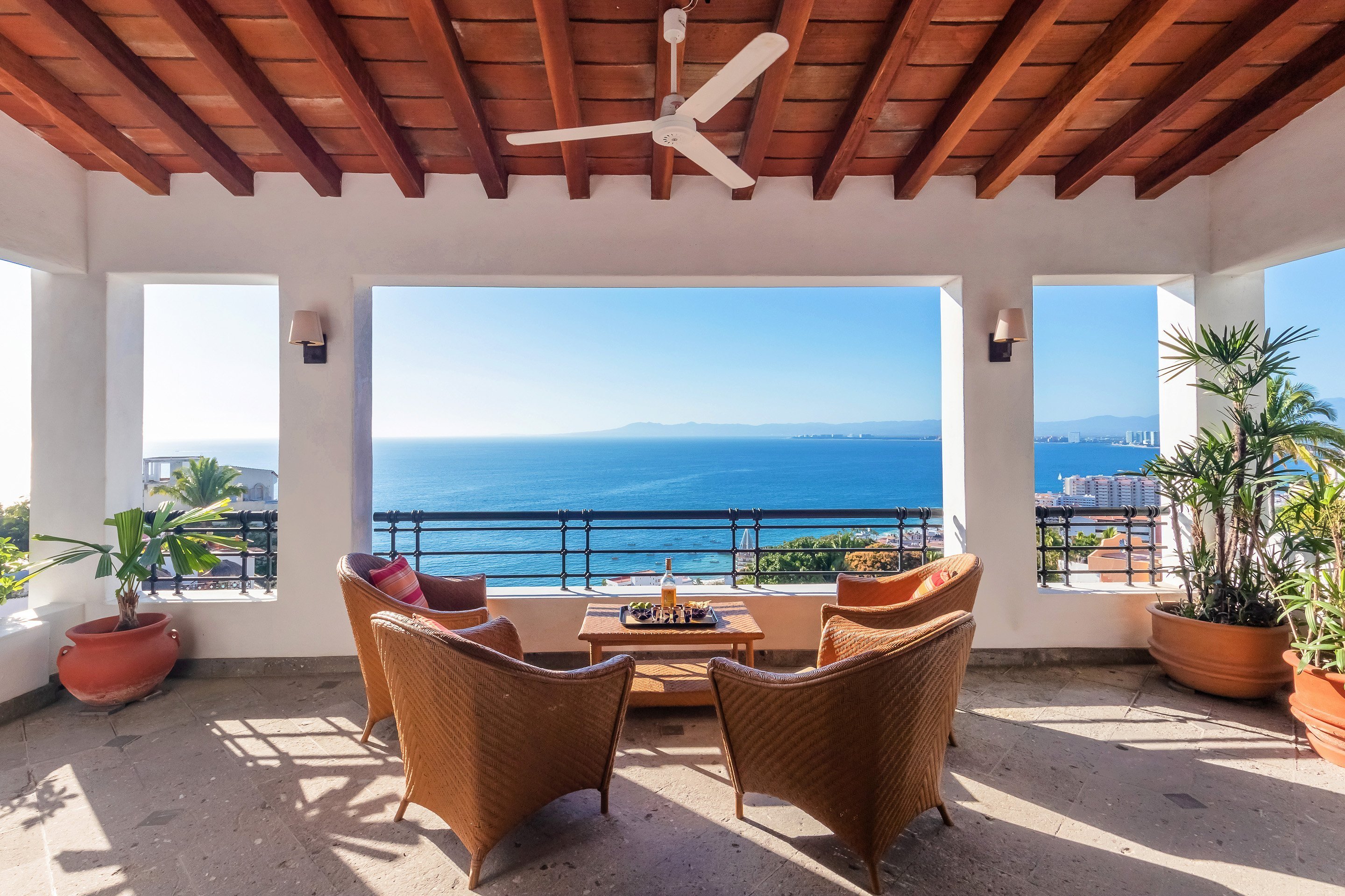 Gorgeous Vacation Rental Home with Private Pool Ocean Views - Upper Amapas Area