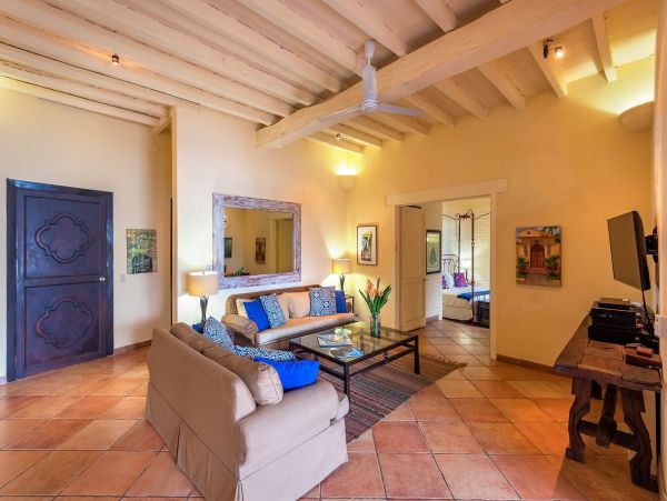 Gorgeous Vacation Rental Home with Private Pool Near Beach