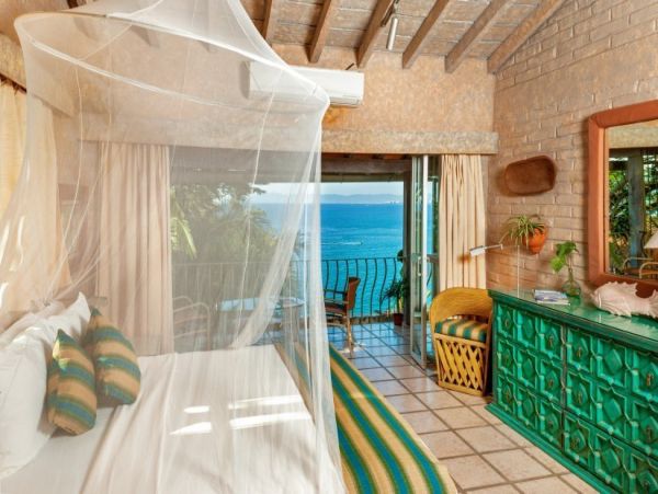 Gorgeous Vacation Villa with Private Pool & Ocean Views