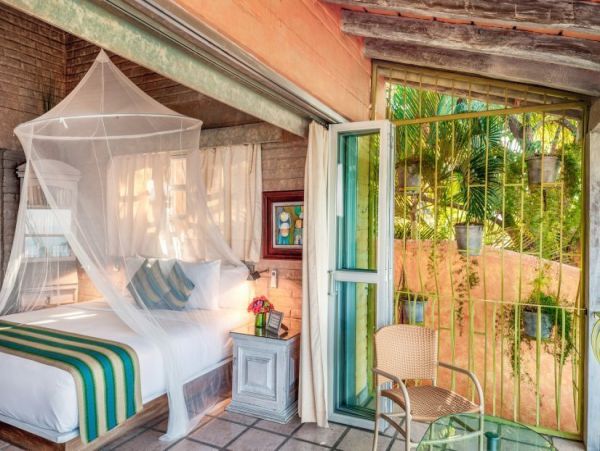 Gorgeous Vacation Villa with Private Pool & Ocean Views