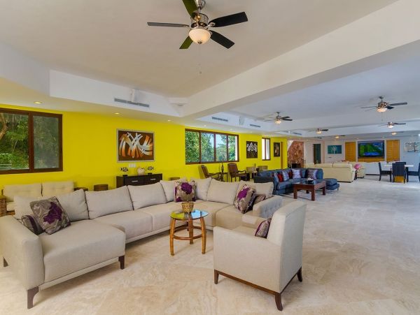 Luxury Home with Private Pool & Amazing Ocean Views