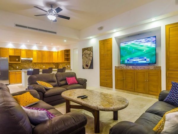 Luxury Home with Private Pool & Amazing Ocean Views