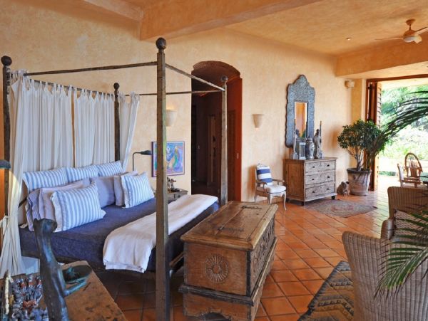 Gorgeous Vacation Rental Home with Private Pool Beach Side