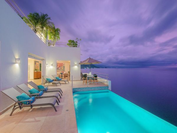 Gorgeous Vacation Rental Home with Private Pool & Hot Tub