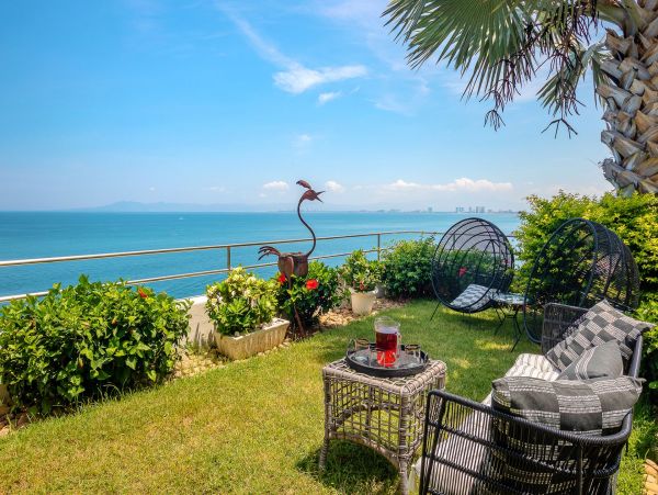 Gorgeous Vacation Rental Home with Private Pool & Hot Tub