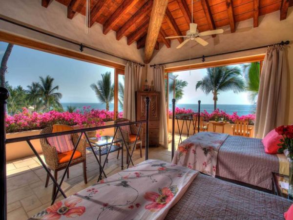 Beautiful Vacation Home with Private Pool & Full Ocean Views