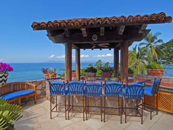 Beautiful Vacation Home with Private Pool & Full Ocean Views