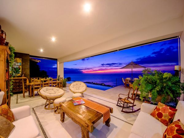 Gorgeous Vacation Villa with Private Pool & Full Ocean Views