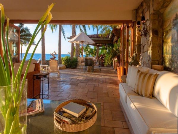 Oceanfront 4+ Bedrooms Vacation Home in Puerto Vallarta