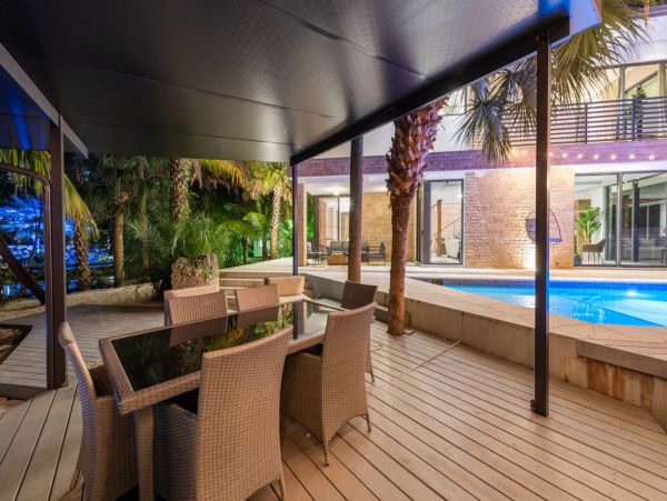 Miami Five Bedroom Extraordinary Waterfront Vacation Villa