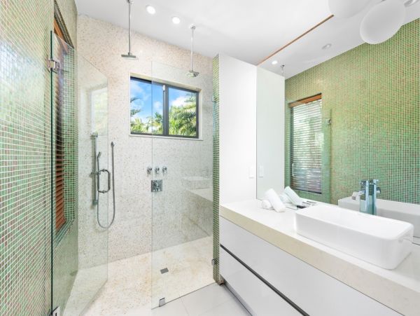Miami Five Bedroom Extraordinary Waterfront Vacation Villa
