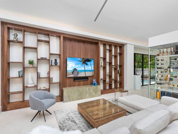 Miami Beach Home 954833
