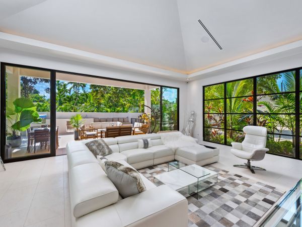 Miami Beach Home 954833