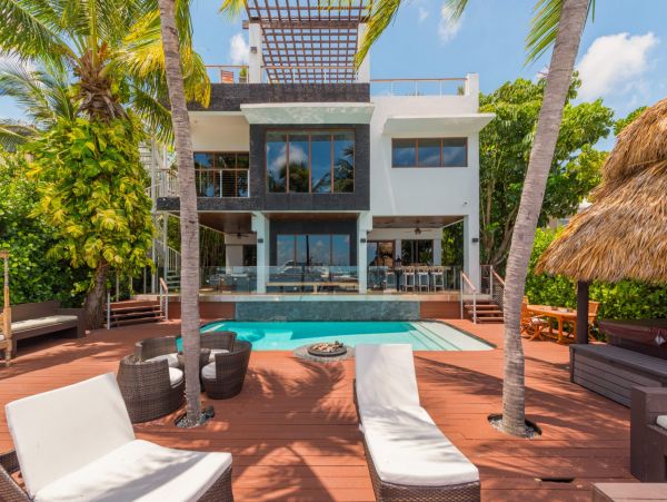 Miami Beach Home 954840
