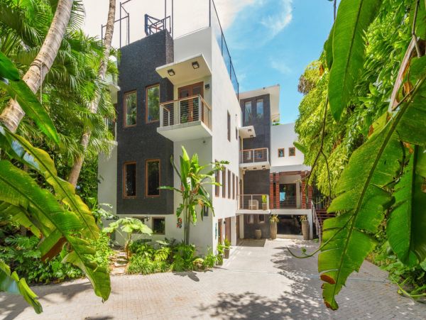 Miami Beach Home 954840