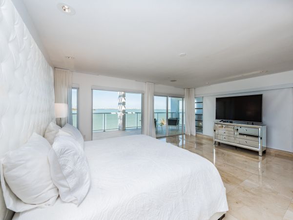 Miami Beach Home 954846
