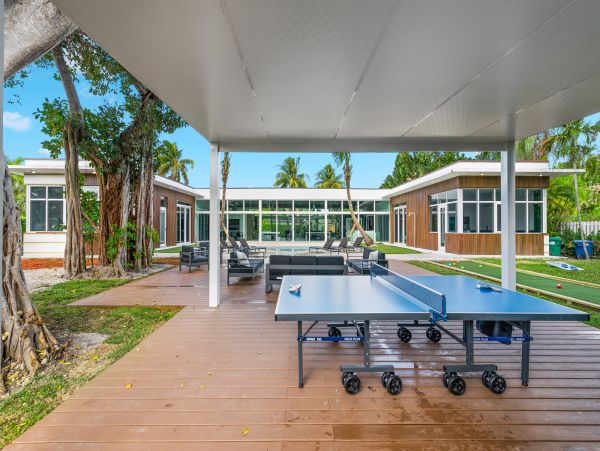 Luxury Miami Vacation Home in Miami Beach Six Bedroom