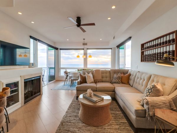 Newly Remodelled Home in Bird Rock!