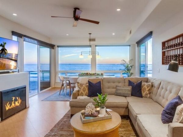 Newly Remodelled Home in Bird Rock!