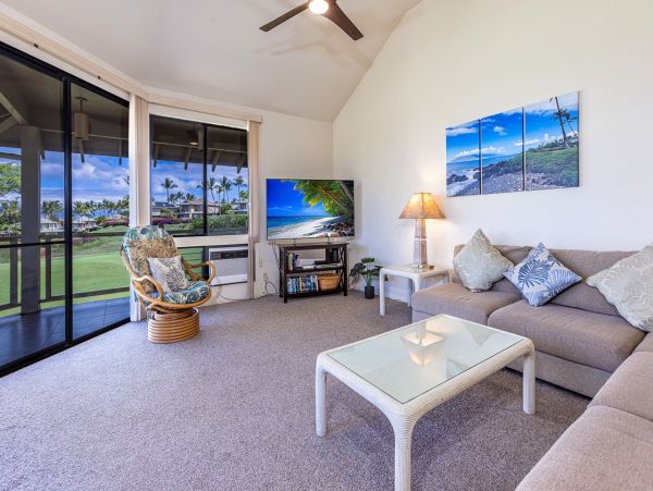 Partial Oceanviews Wailea Vacation Condo Sleeps 6 Guests