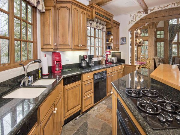 Beaver Creek Luxury 5 Bedroom Vacation Mountain Views