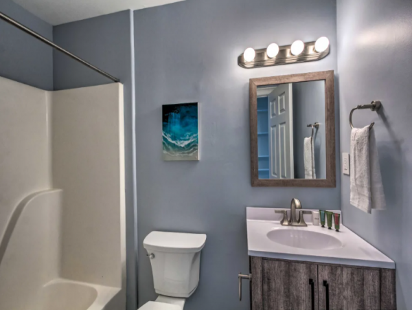 Santa Rosa Vacation Home Sleeps 30 Short Walk to Beach