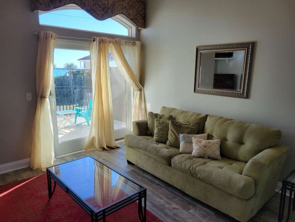 Walk to Beach Panama City Vacation Home Six Bedroom