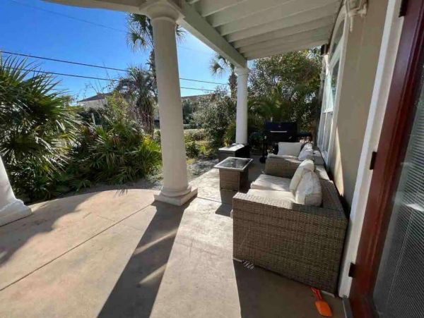 Walk to Beach Panama City Vacation Home Six Bedroom