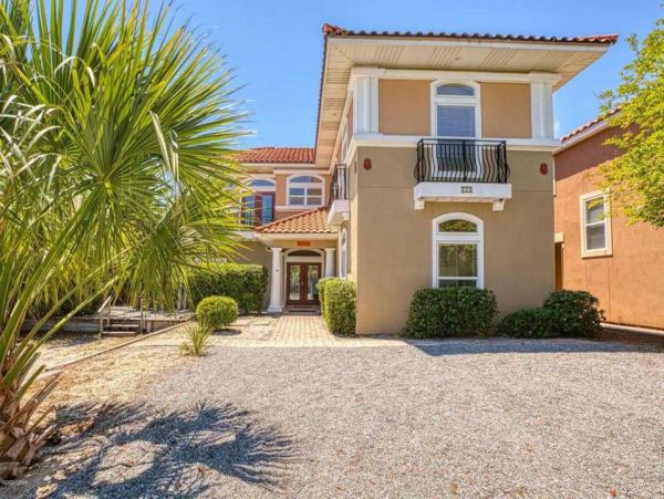 Walk to Beach Panama City Vacation Home Six Bedroom