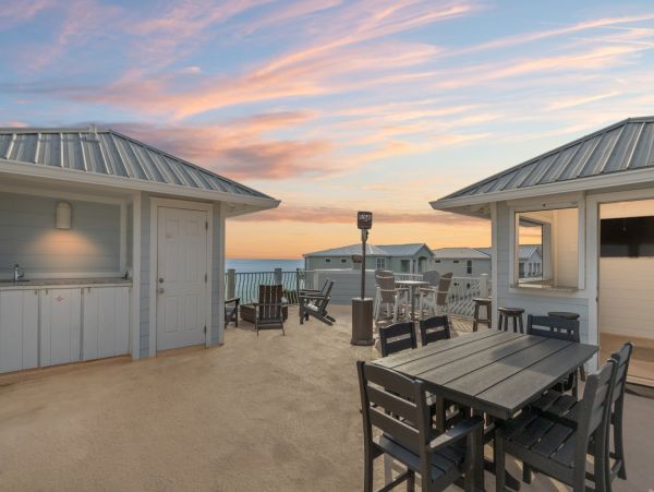 Luxury Santa Rosa Beach 6 Bedroom Home Private Pool and Beach Access
