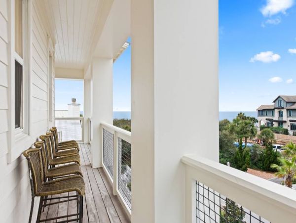 Luxury 5 Bedroom Vacation Home in Santa Rosa Beach with Pool