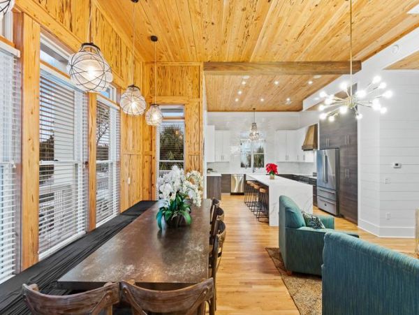 Luxury 5 Bedroom Vacation Home in Santa Rosa Beach with Pool