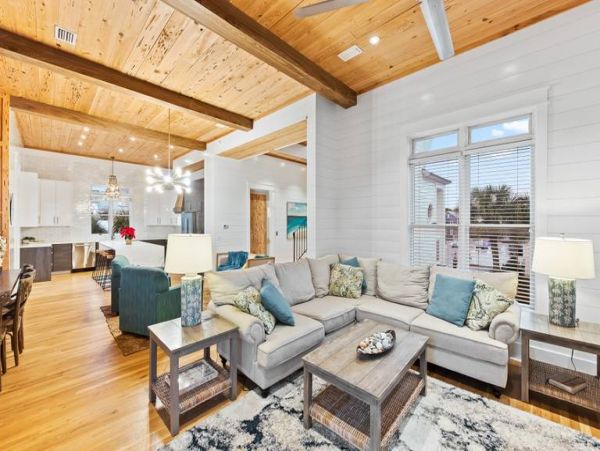 Luxury 5 Bedroom Vacation Home in Santa Rosa Beach with Pool