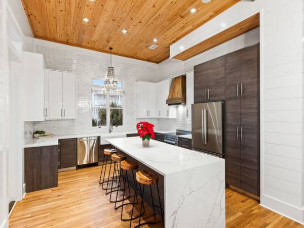 Luxury 5 Bedroom Vacation Home in Santa Rosa Beach with Pool