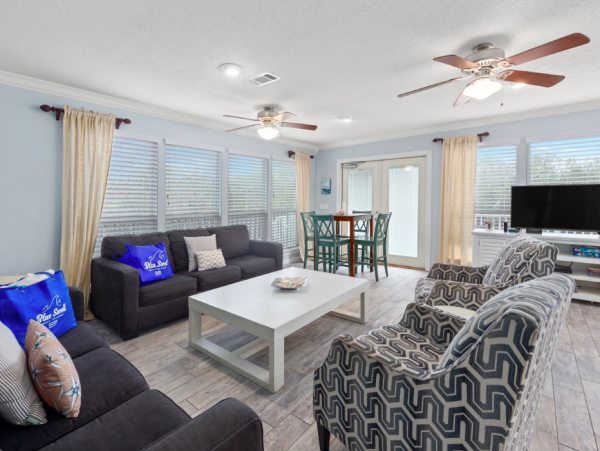 Spacious 5-Bedroom Retreat with Private Pool in Seagrove Beach
