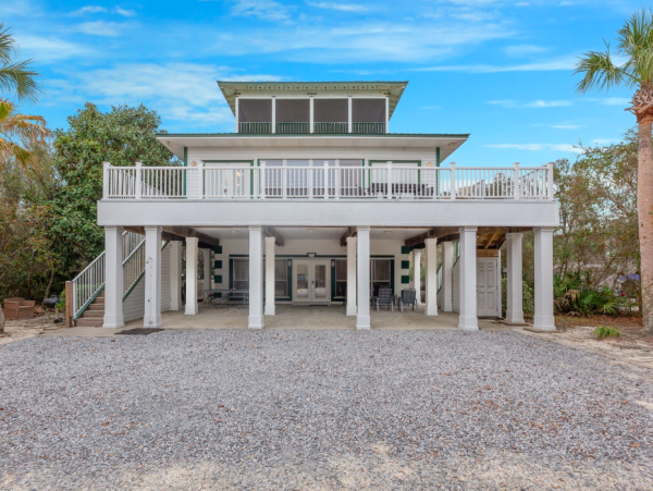 Spacious 5-Bedroom Retreat with Private Pool in Seagrove Beach