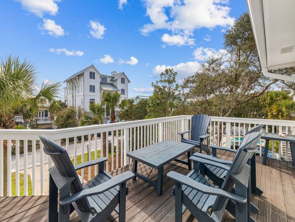 Beautiful 4-Bdrm Home Short Walk to Beach w/ Private Access in Seacrest Beach