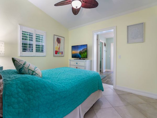 Anna Maria Luxury Vacation Rental Home Sleeps Six Guests