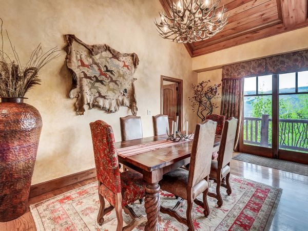 Bachelor Gulch Luxury 2 Bedroom Vacation Mountain Views & Spa