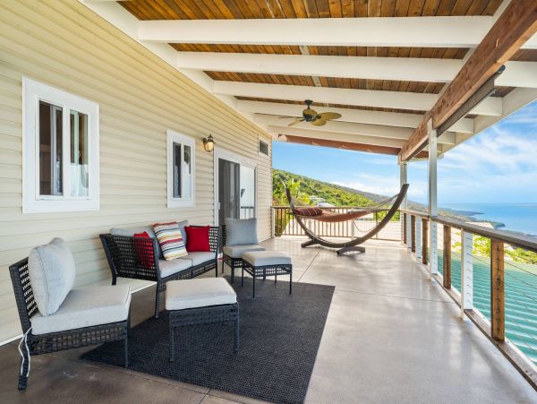 Kona Luxury Vacation Home Four Bedrooms Ocean Views