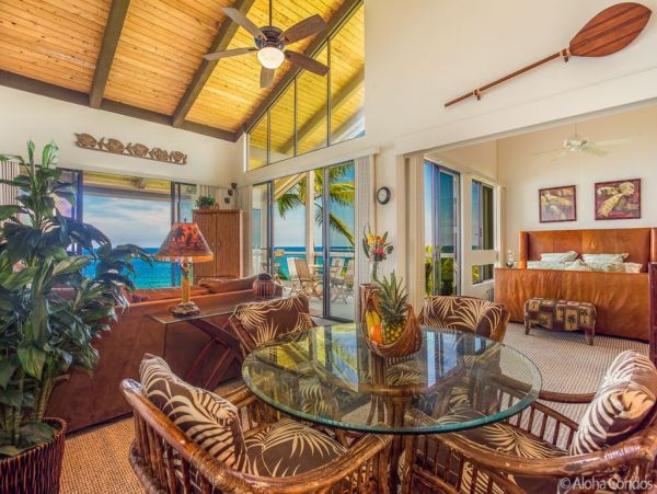 Panoramic Ocean Views with 2 Bedrooms