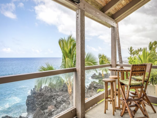 Panoramic Ocean Views with 2 Bedrooms