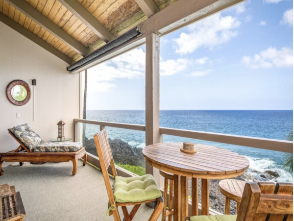 Panoramic Ocean Views with 2 Bedrooms