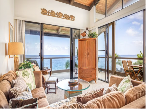 Panoramic Ocean Views with 2 Bedrooms