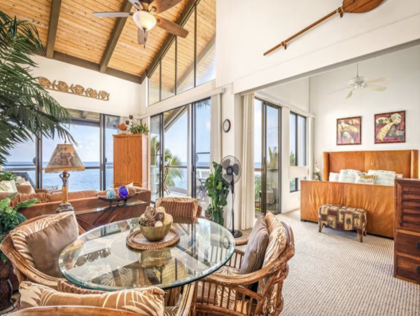 Panoramic Ocean Views with 2 Bedrooms